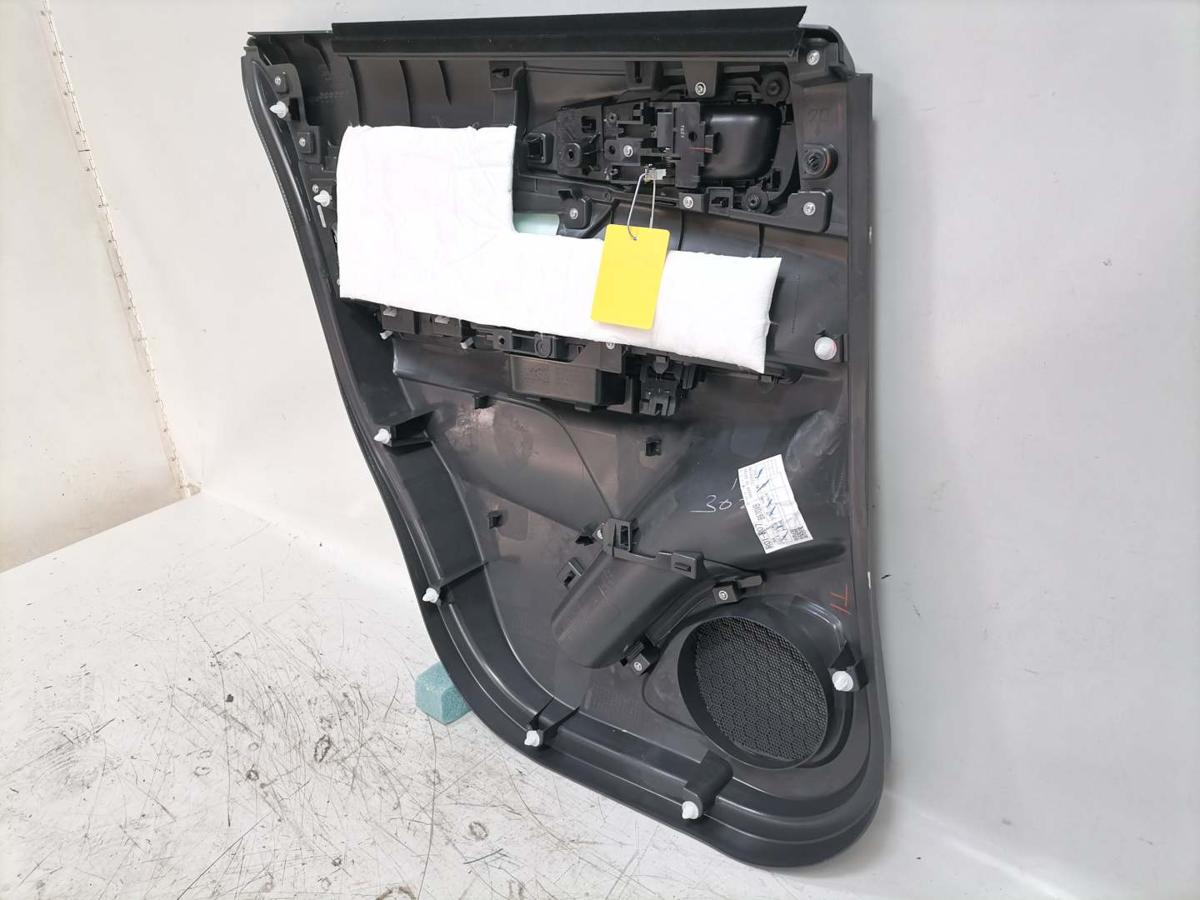 Mitsubishi Eclipse Cross original T&uuml;rverkleidung hinten rechts Facelift Bj.2023